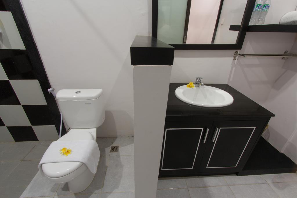 Rabasta Mahayana Kuta Hotel Bali Habitación foto